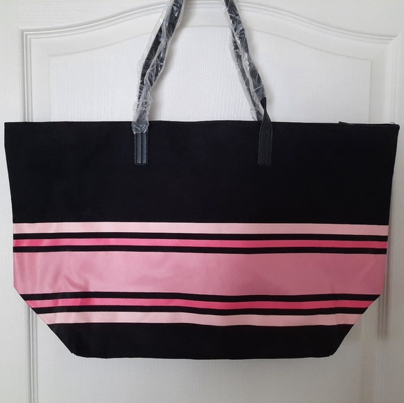 BNWT Victoria's Secret Bag - Picture 2 of 5